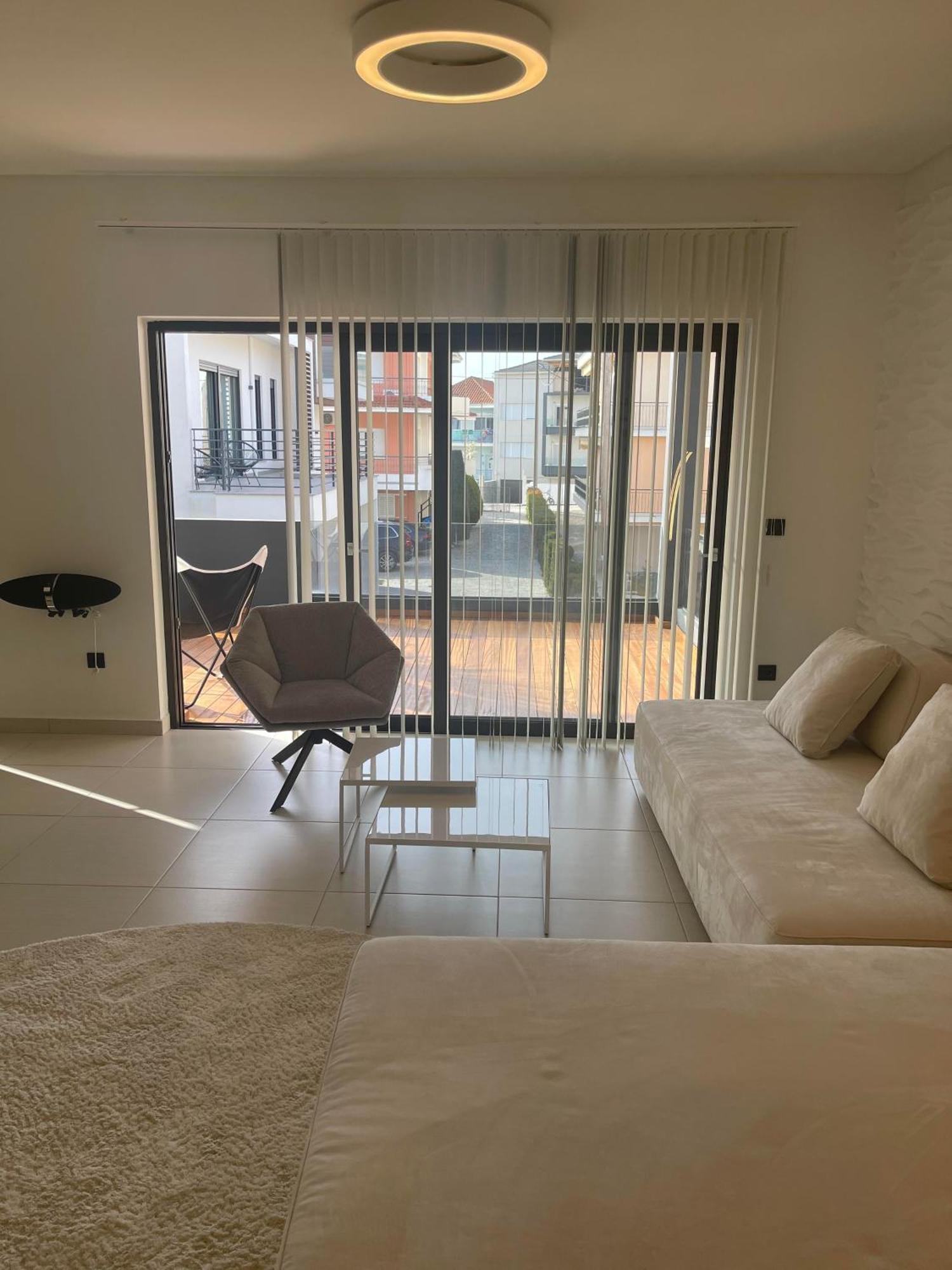 Omni House White Apartment Ioannina Exterior foto